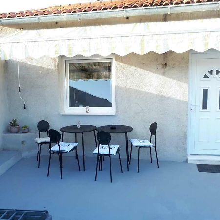 Apartman Anđela Apartment Tisno Bagian luar foto